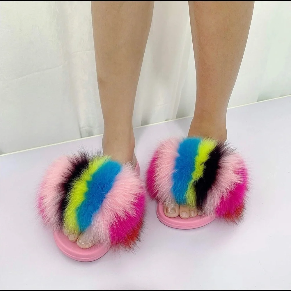NEW Women's Fur Slides Slippers Pink Rainbow 9-9.5